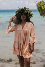 Charger l&#39;image dans la galerie, Robe FAKARAVA - Tahiti Light Pink
