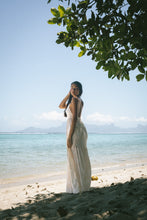 Load image into Gallery viewer, Robe TETIAROA - Tahiti Beige
