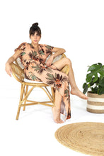 Charger l'image dans la galerie, ROBE HALEIWA - PINK TROPICAL